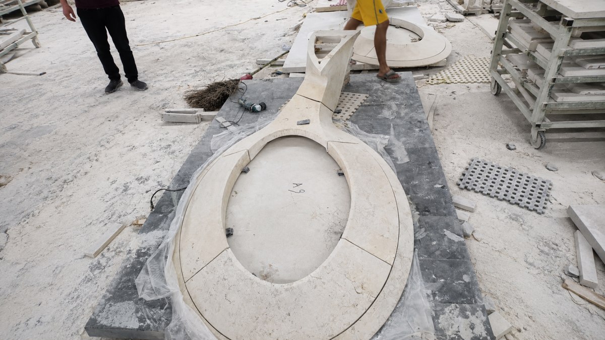 French-Limestone-Factory-Dry-Lay-Assembly Factory dry-lay assembly of a special-shaped French limestone table